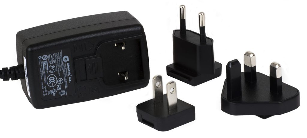 Univ. Locking PSU 5VDC/2.6A US/UK/EU Blade